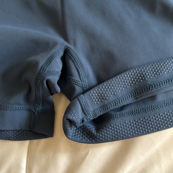 BuffBunny rainy blue workout set - Picture 3 of 5